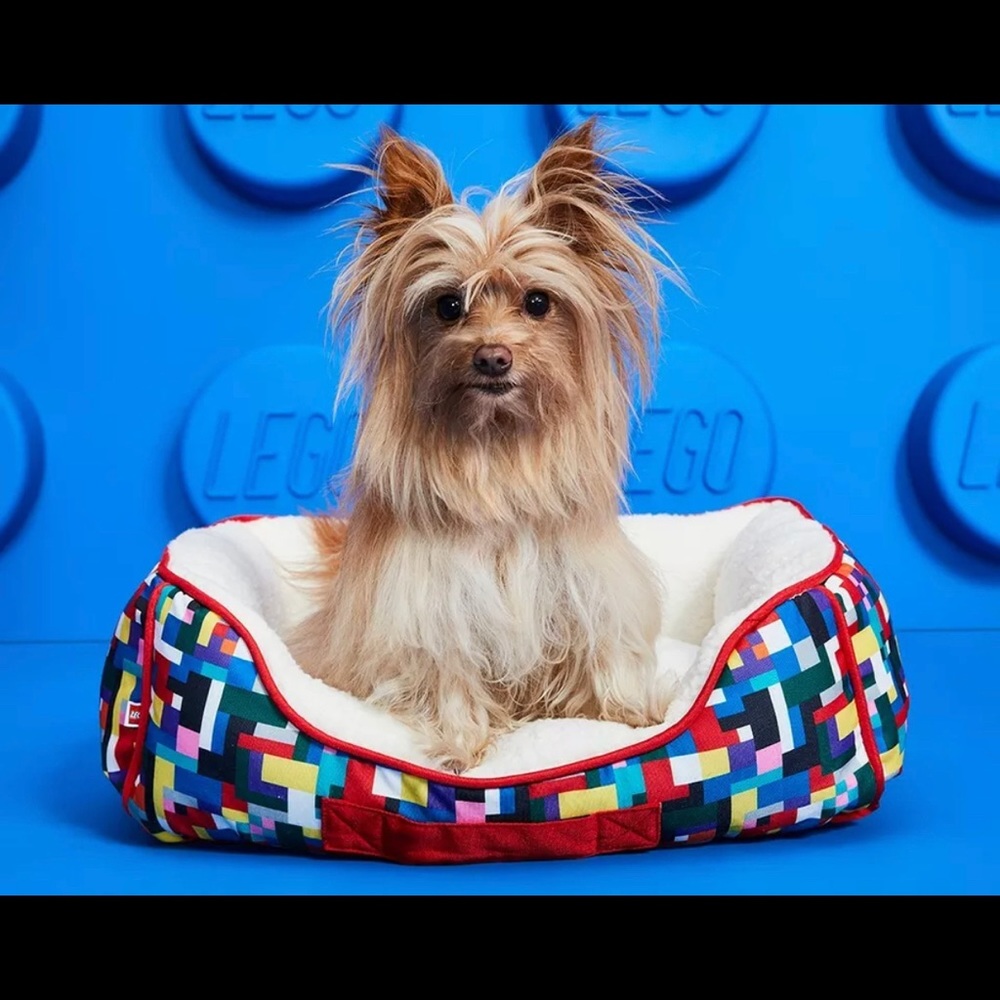 Lego Small Cuddler Dog Bed NWT